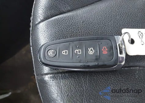 2014 Ford Focus Titanium from USA, damaged, VIN 1FADP3J23EL286078